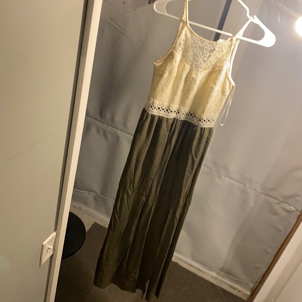Beautiful long dress never worn!